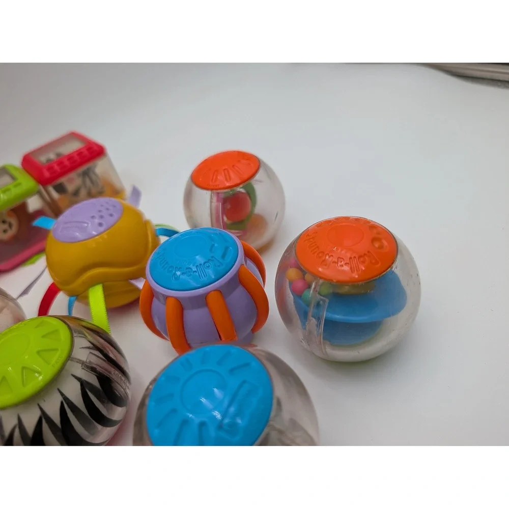 Fisher Price Roll a Rounds Peek a Blocks Circus Animal Sensory Lot 20 pc